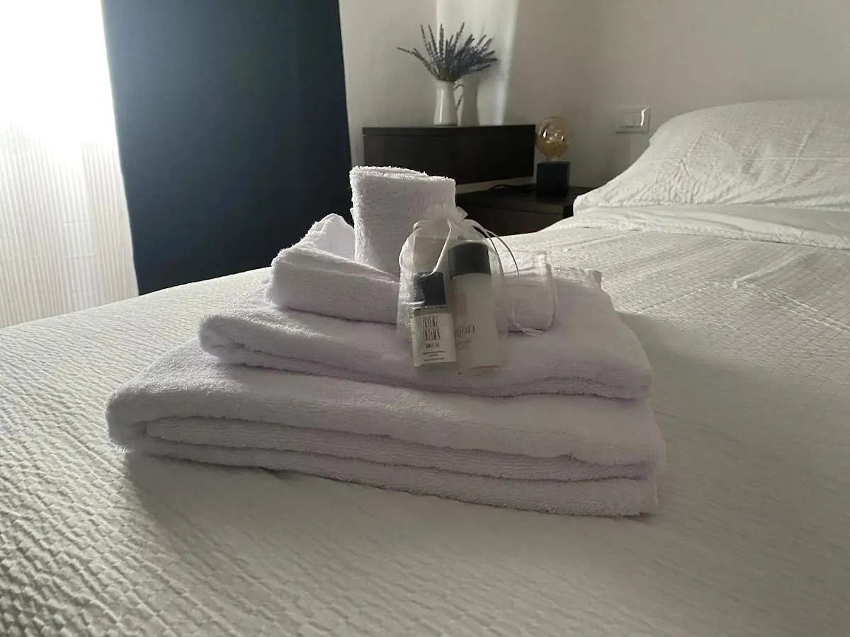 شقة La Fenice Elegant, Welcoming Flat In بيرغامو إيطاليا